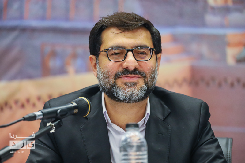 نشست خبری فرماندار یزد ‎